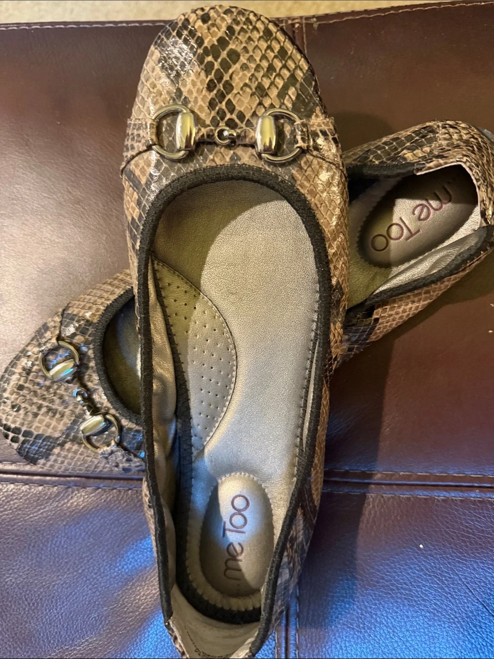 ME TOO skin ballet flats with silver  Horse bit Detail